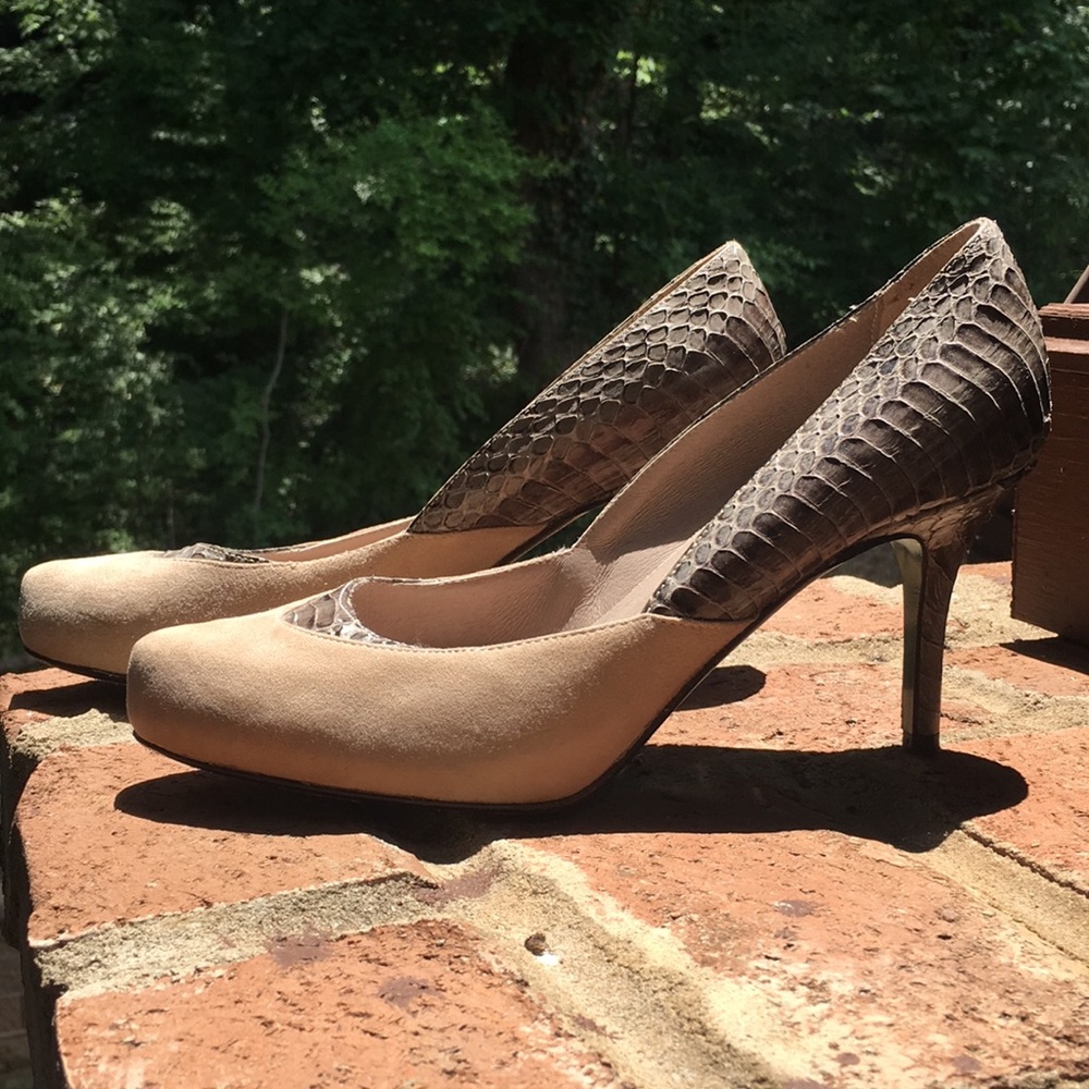 Donald J. Pliner heeled shoes